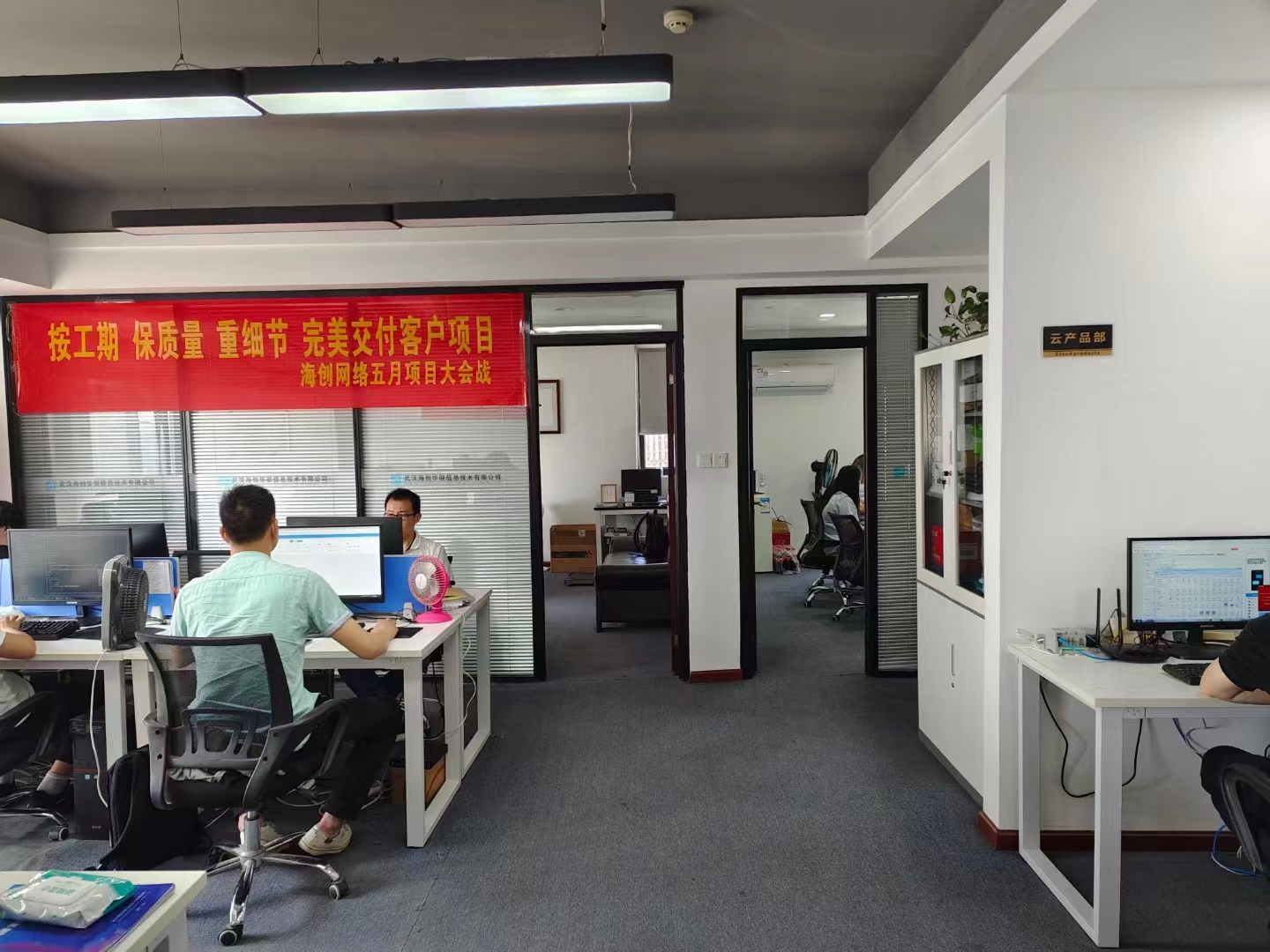 62afc36c53929.jpg 9a0b11fd87cd4106fc44b9777cabd25.jpg